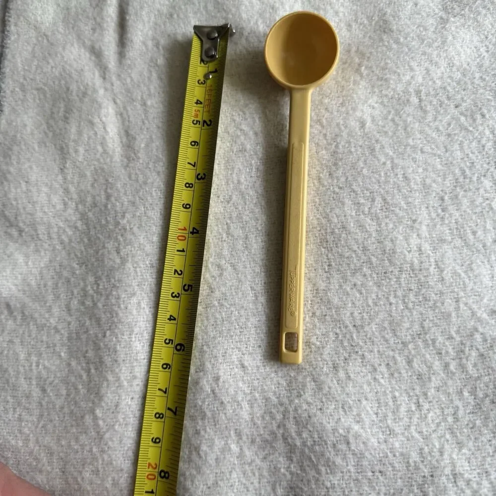 Tupperware 2 tsp 10 mL Honey Spoon Coffee Scoop Butter Yellow Harvest Gold #1507